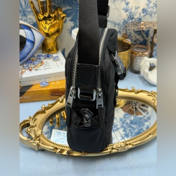 🆕 AMI PARIS 🧿 NWOT Black Ami de Coeur Crossbody Pocket Pouch - Picture 6 of 16